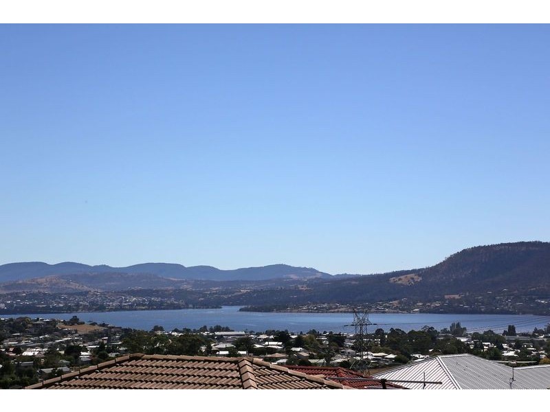 13/213A Tolosa Street, Glenorchy TAS 7010