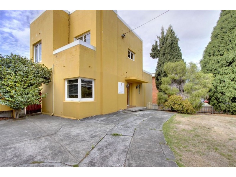 4 Grace Street, Sandy Bay TAS 7005