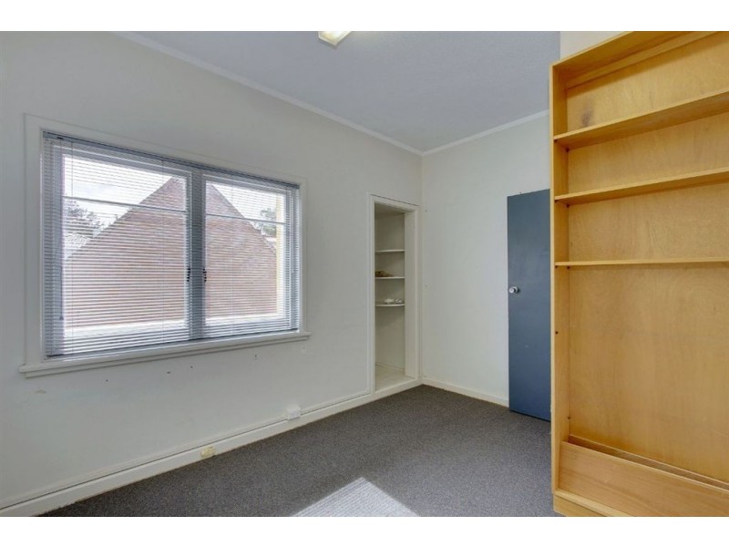 4 Grace Street, Sandy Bay TAS 7005