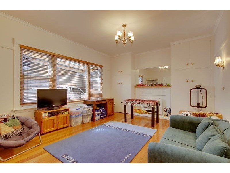 4 Earl Street, Sandy Bay TAS 7005