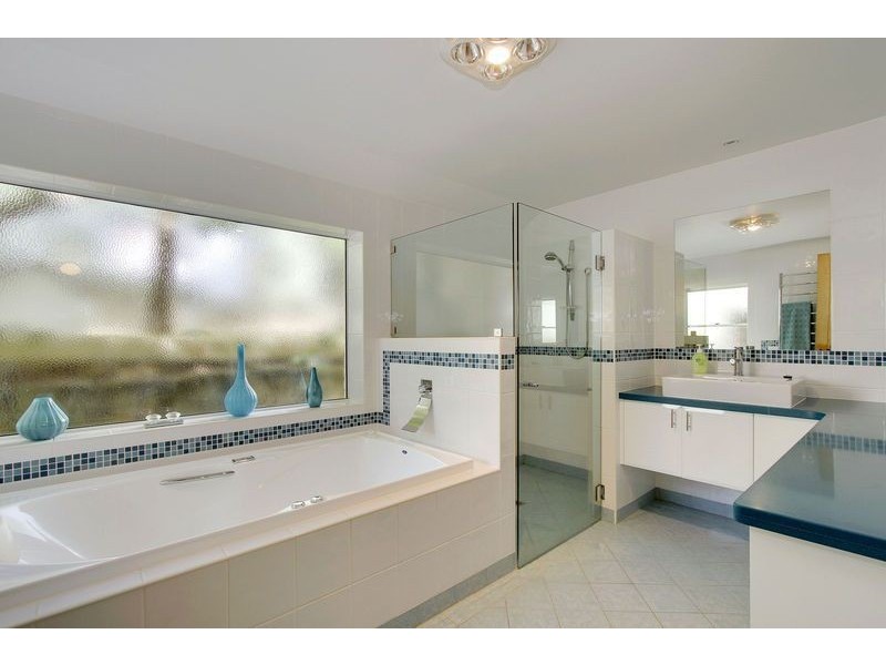 4 Earl Street, Sandy Bay TAS 7005