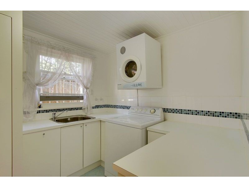 4 Earl Street, Sandy Bay TAS 7005