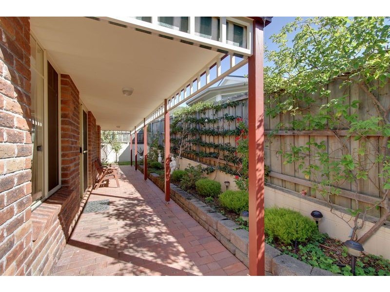 2/9 Rose Court, Sandy Bay TAS 7005