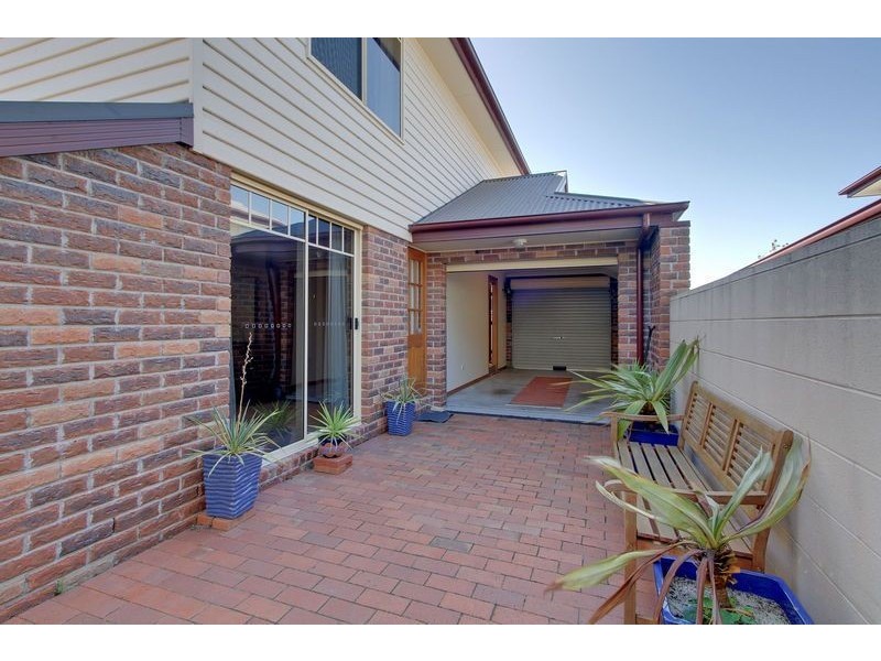 2/9 Rose Court, Sandy Bay TAS 7005