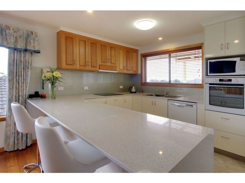 15 Aldinga Street, Blackmans Bay TAS 7052