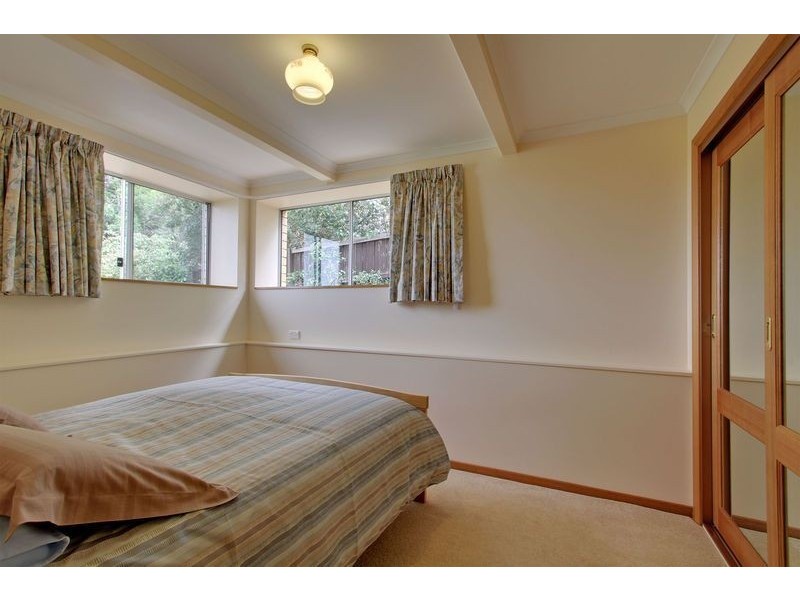 15 Aldinga Street, Blackmans Bay TAS 7052