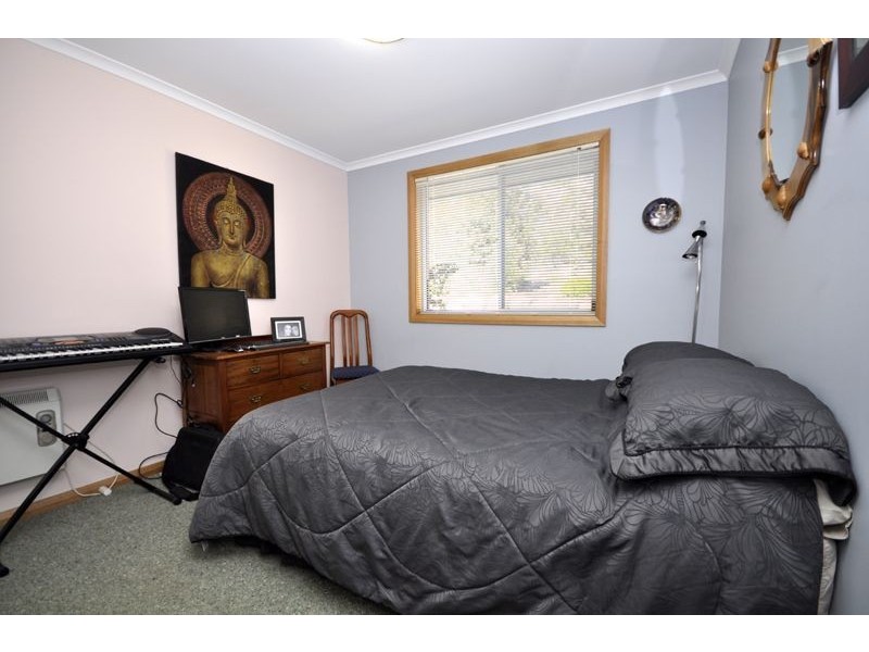 New Norfolk TAS 7140