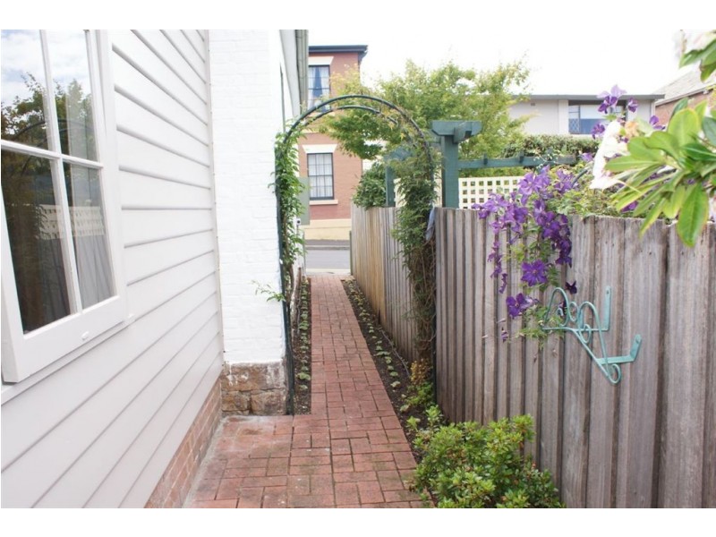 36 Hampden Road, Battery Point TAS 7004
