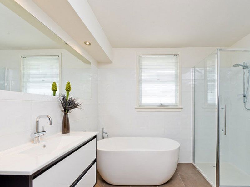 542 Churchill Avenue, Sandy Bay TAS 7005