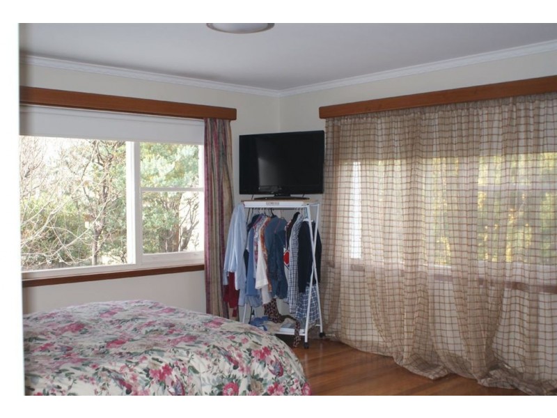 15 Powell Road, Blackmans Bay TAS 7052