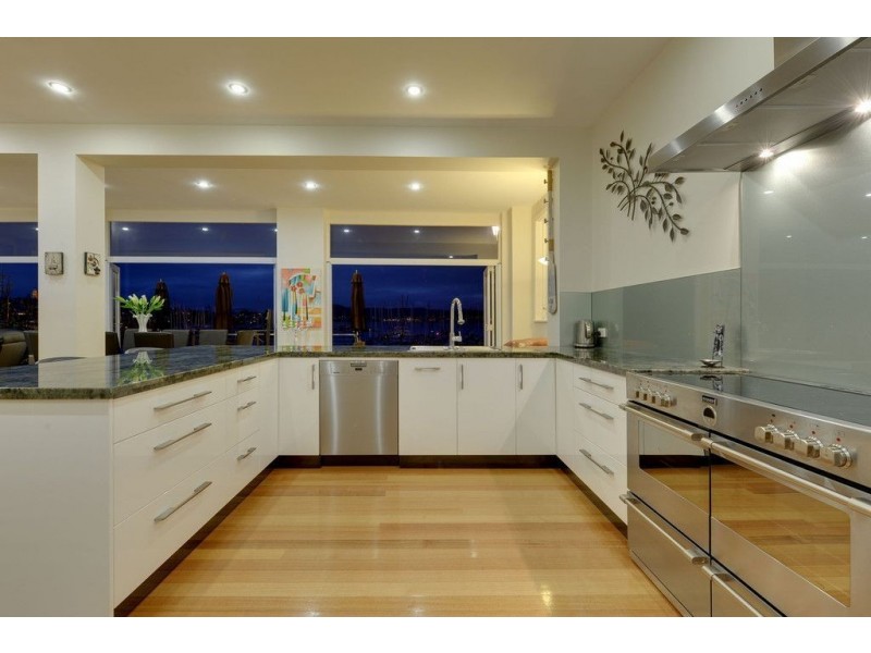 354 Sandy Bay Road, Sandy Bay TAS 7005