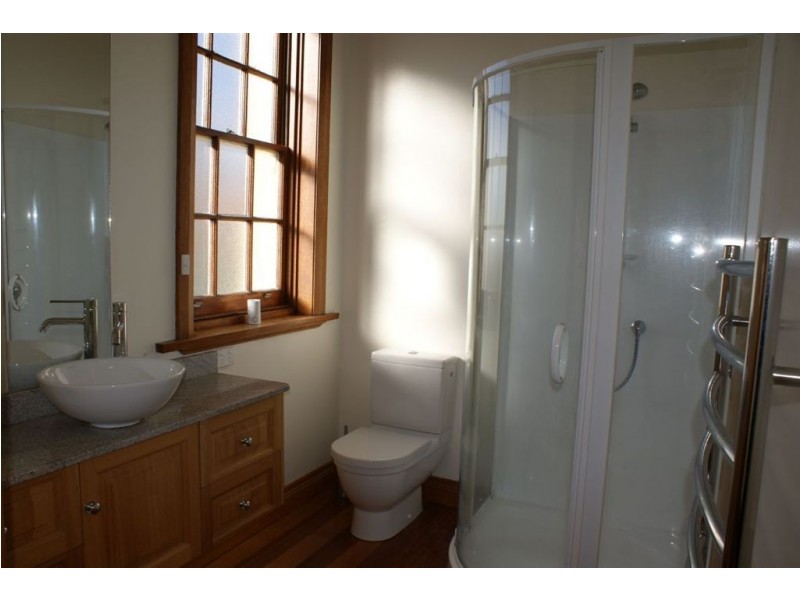 109 Hampden Road, Battery Point TAS 7004