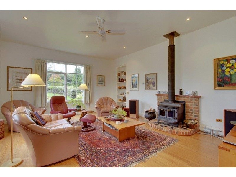 7 St Johns Circle, Richmond TAS 7025