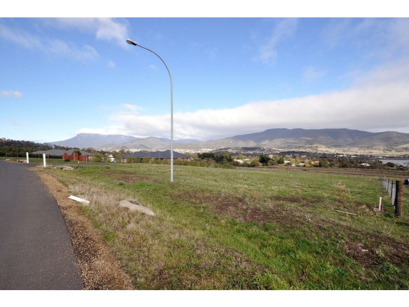 6 Rachel Crescent, Old Beach TAS 7017