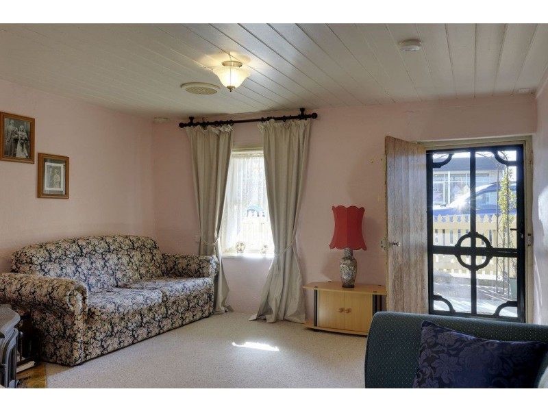 14 Vicary Street, Triabunna TAS 7190
