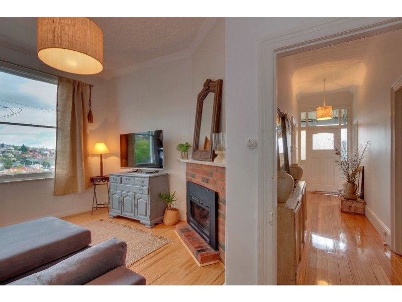 33 Proctors Road, Dynnyrne TAS 7005