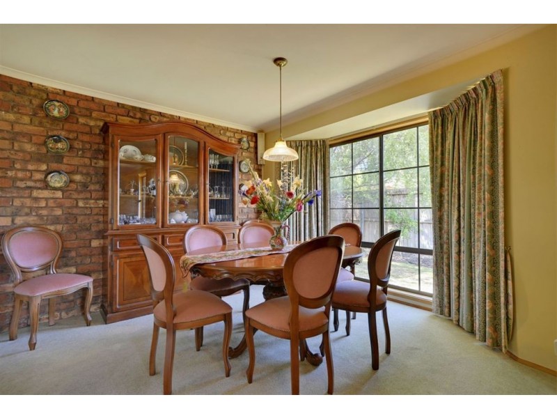 8 Hay Street, Seven Mile Beach TAS 7170