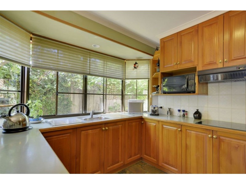 8 Hay Street, Seven Mile Beach TAS 7170