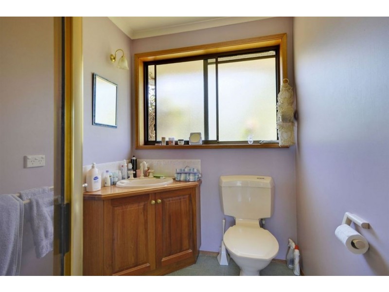 8 Hay Street, Seven Mile Beach TAS 7170