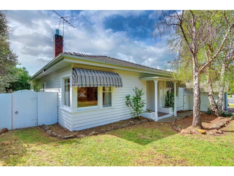 10 Nubeena Crescent, Taroona TAS 7053