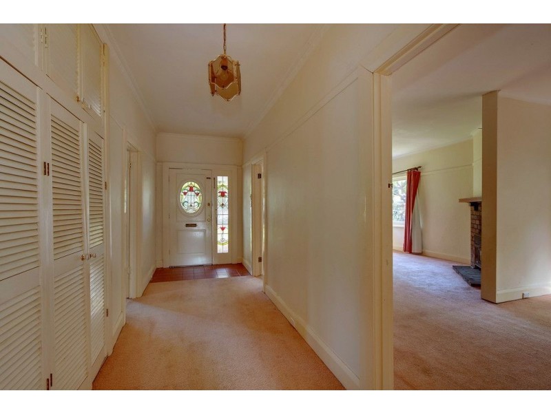 10 Nubeena Crescent, Taroona TAS 7053