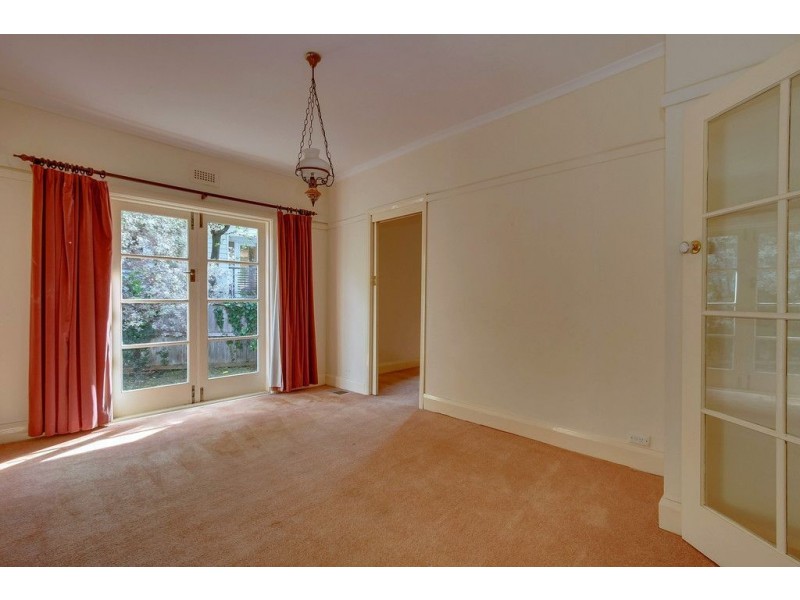 10 Nubeena Crescent, Taroona TAS 7053