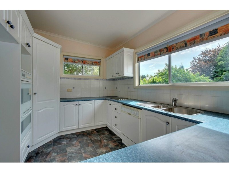 10 Nubeena Crescent, Taroona TAS 7053