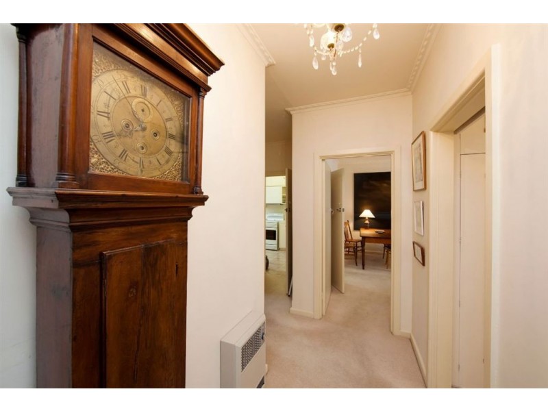 10/1A Sayer Crescent, Sandy Bay TAS 7005