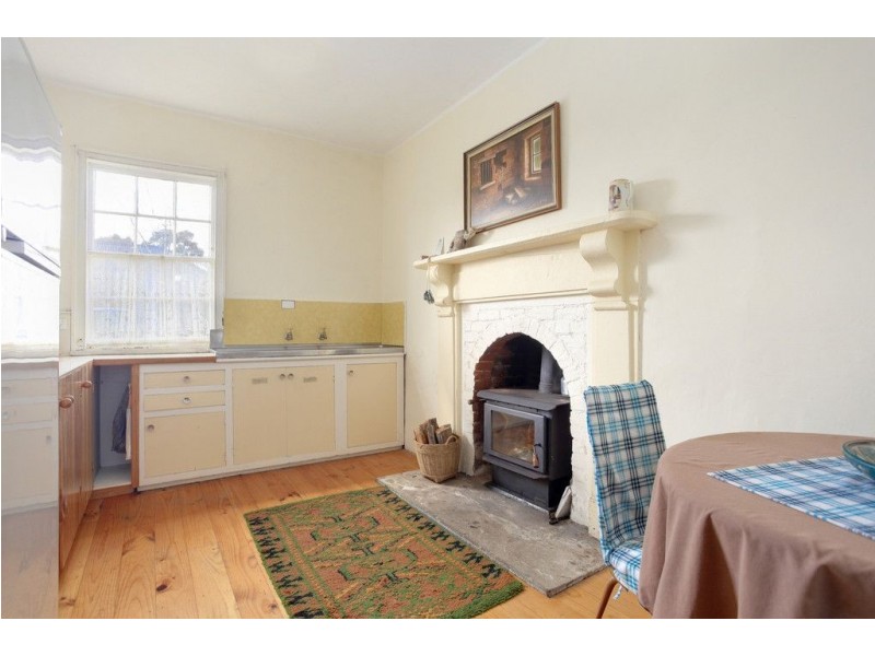 4 High Street, Bothwell TAS 7030 the real estate agency Sold