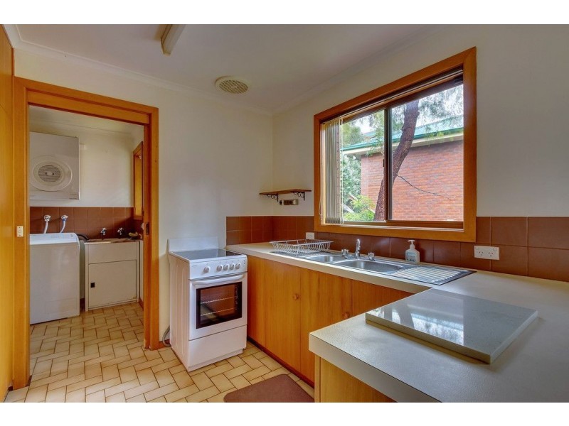 1/275 Churchill Avenue, Sandy Bay TAS 7005