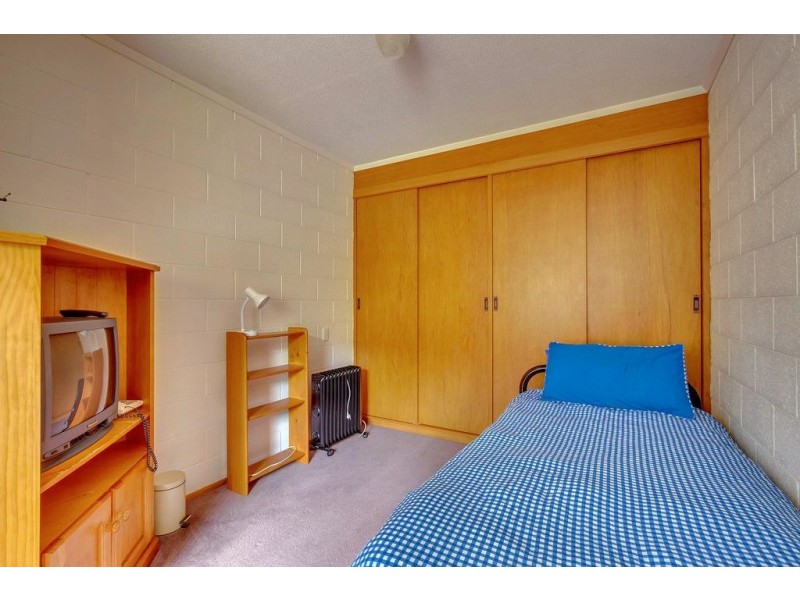 1/275 Churchill Avenue, Sandy Bay TAS 7005