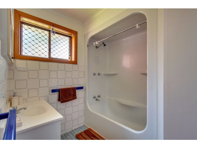 1/275 Churchill Avenue, Sandy Bay TAS 7005
