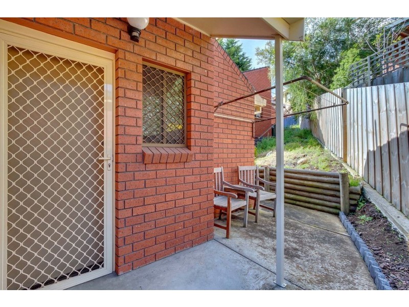 1/275 Churchill Avenue, Sandy Bay TAS 7005