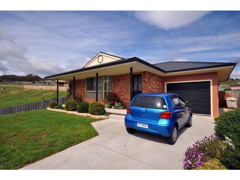 10 Fowler Court, New Norfolk TAS 7140