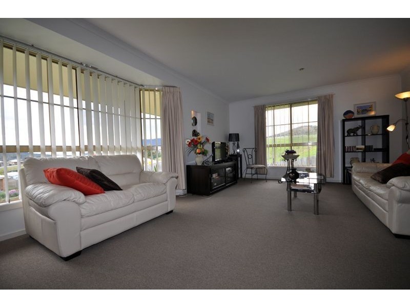 10 Fowler Court, New Norfolk TAS 7140