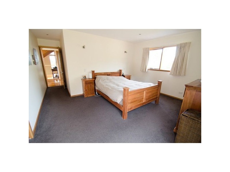 30 Hall Street, Ridgeway TAS 7054