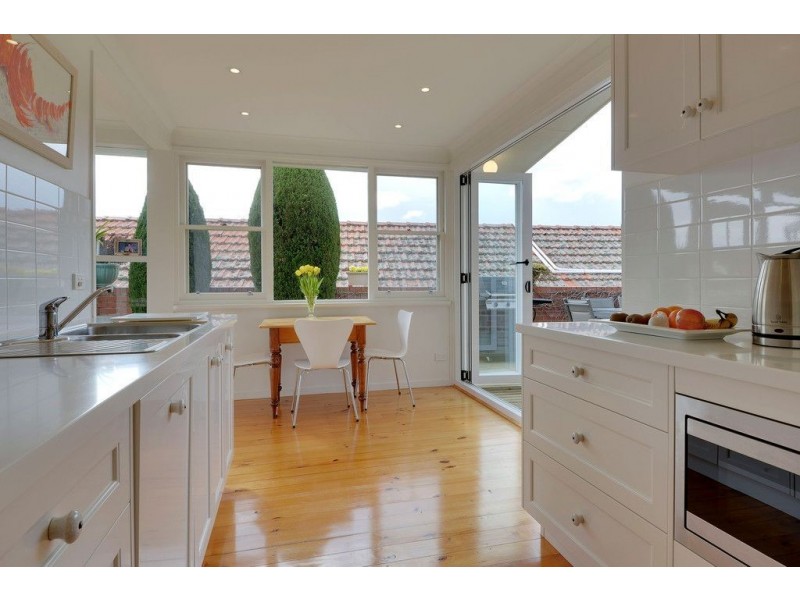 6 Maning Avenue, Sandy Bay TAS 7005