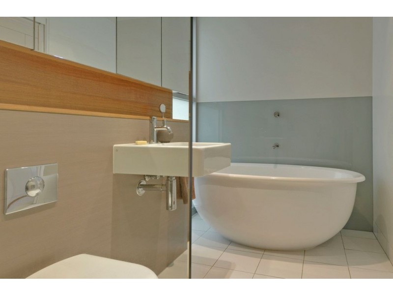 6 Maning Avenue, Sandy Bay TAS 7005