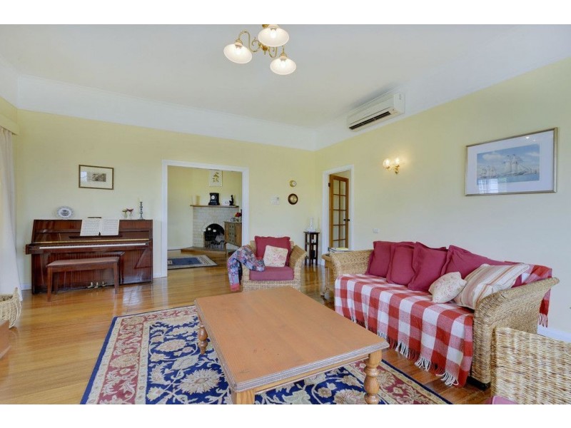16-18 Lynden Road, Bonnet Hill TAS 7053