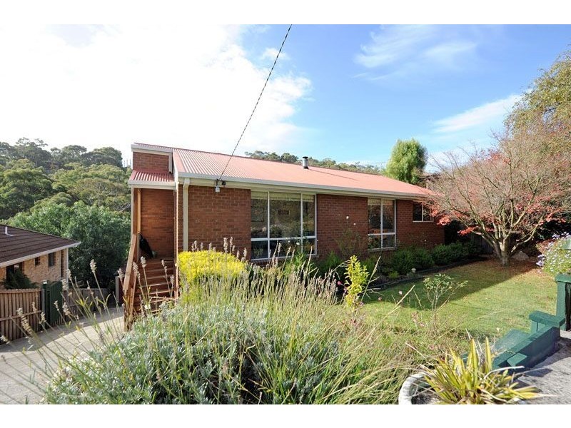 15 Nayuka Street, Geilston Bay TAS 7015