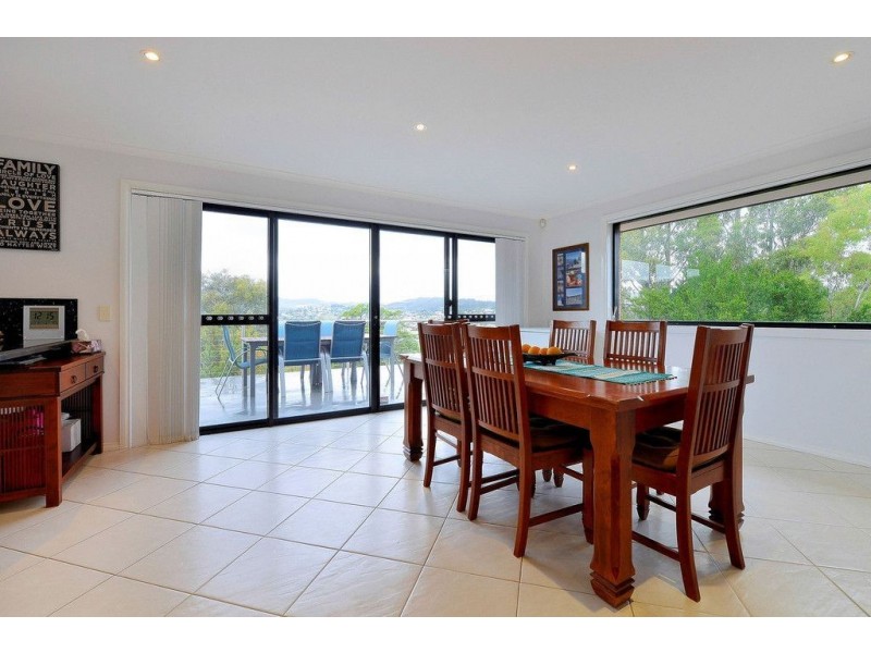 8 Wassell Place, Lindisfarne TAS 7015