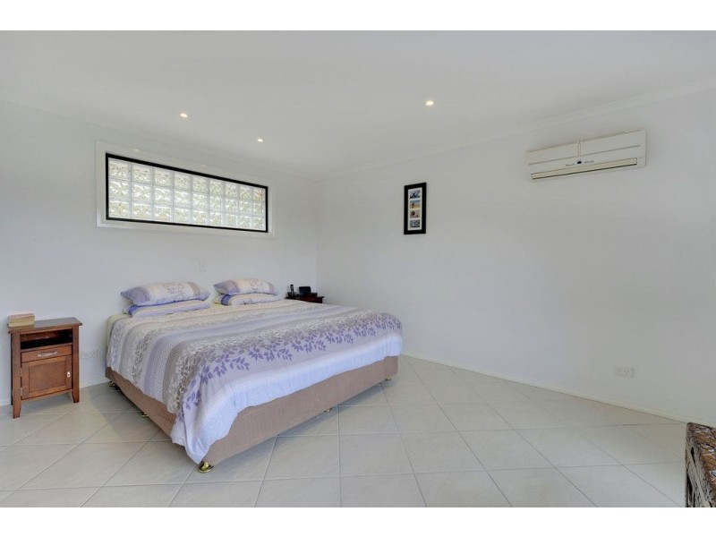 8 Wassell Place, Lindisfarne TAS 7015
