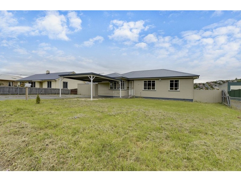 23 Norman Circle, Glenorchy TAS 7010