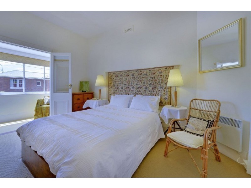 32 Parliament Street, Sandy Bay TAS 7005