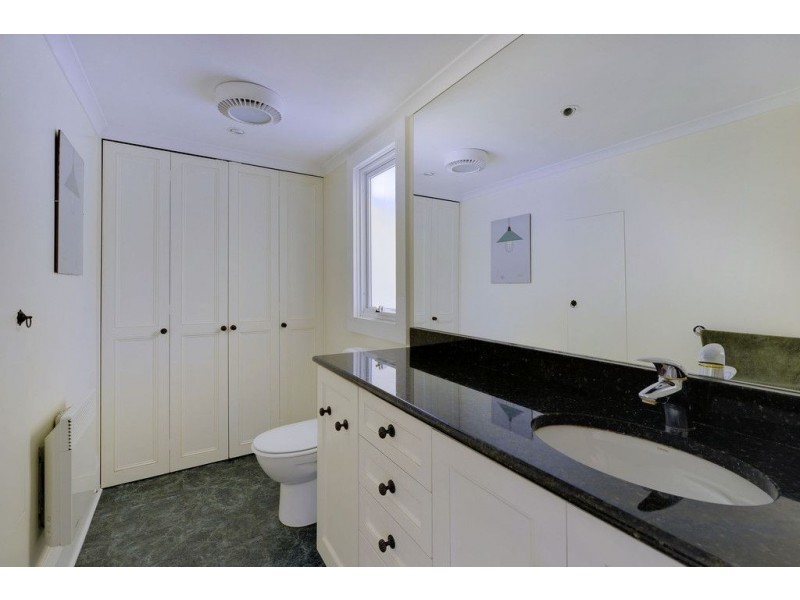 32 Parliament Street, Sandy Bay TAS 7005