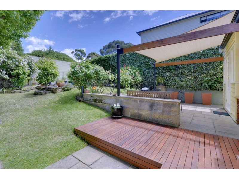 32 Parliament Street, Sandy Bay TAS 7005