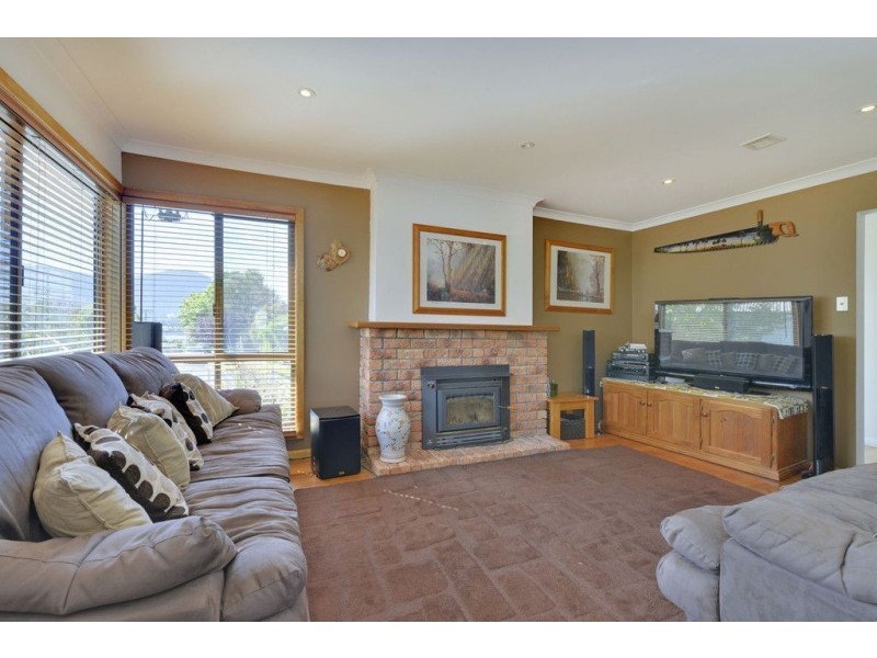 16 Keynsham Road, Claremont TAS 7011