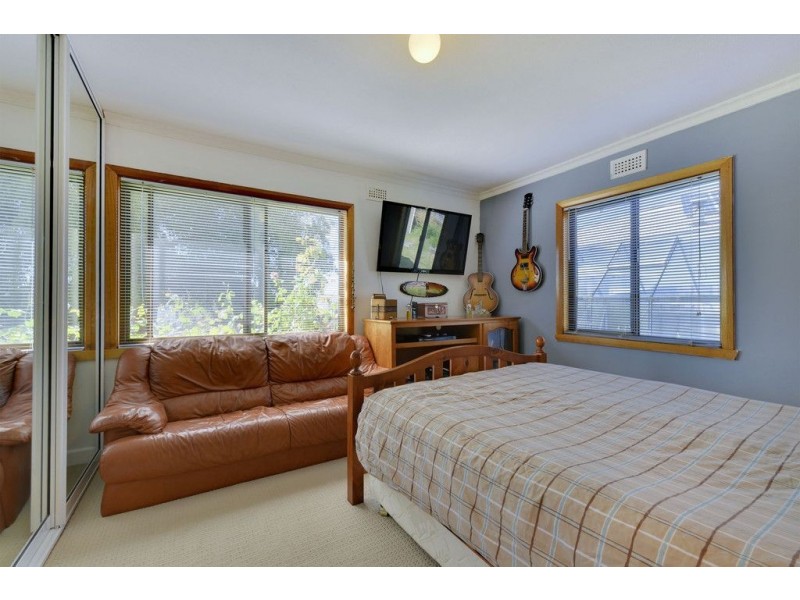 16 Keynsham Road, Claremont TAS 7011