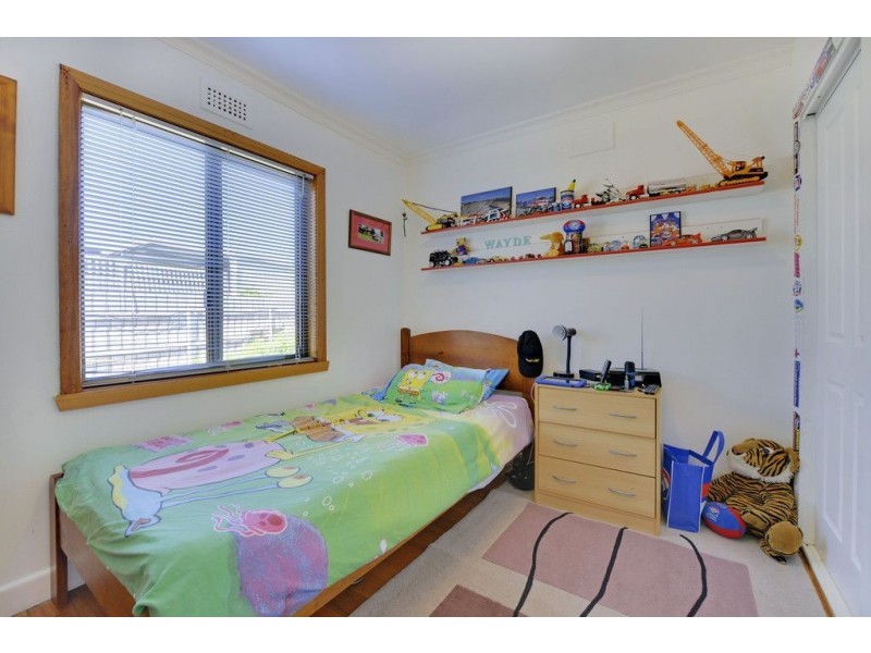 16 Keynsham Road, Claremont TAS 7011