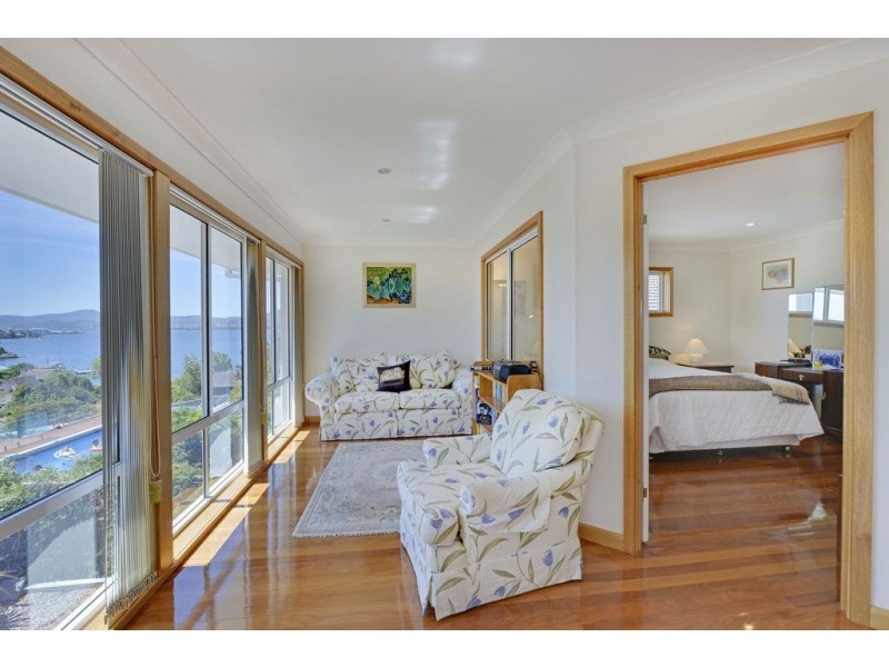 3 Quamby Avenue, Sandy Bay TAS 7005